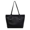 Retro large-capacity bag women's autumn and winter new shoulder bag commuter bag fashion tote bag