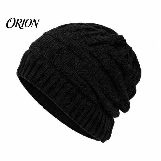 Easy Match Winter Cap Women's Ponytail Beanies, Warm Cable Knit Hat with Practical Gift for Her Hole, Thick Acrylic Outdoor Cold Weather Skull Ladies