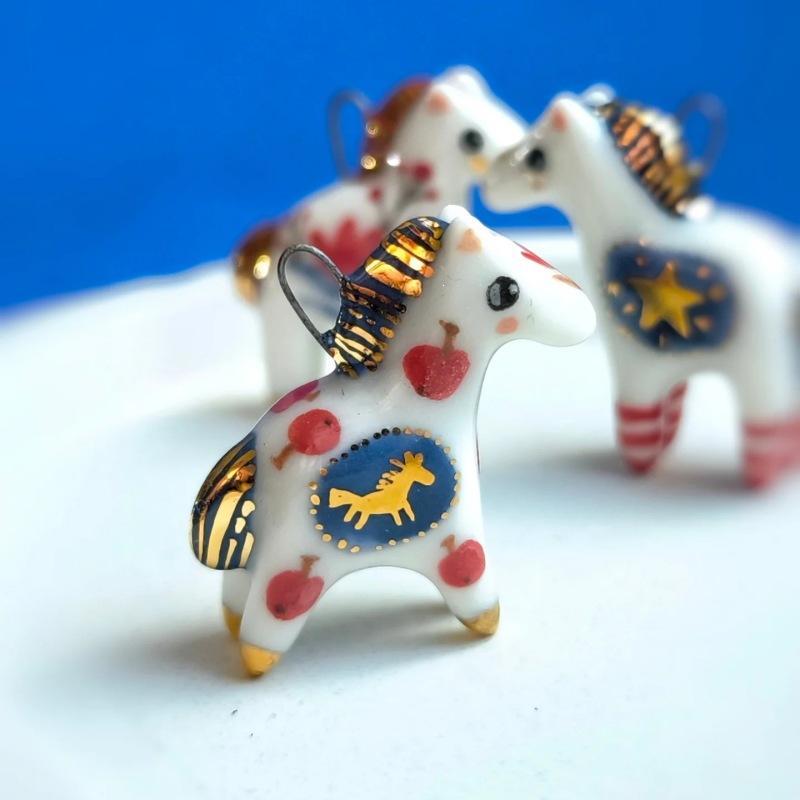 Cartoon Animal Ceramic Pendant Hand Painted Blue White Porcelain Charm Cute Cat Horse Bird Bead For Diy Necklace Jewelry Making