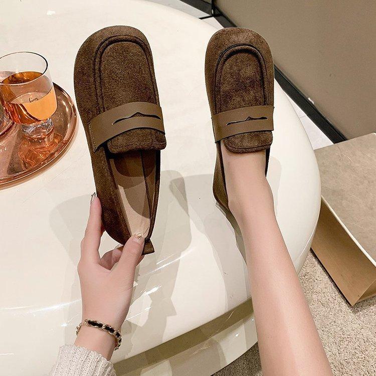 Soft-soled non-slip Doudou shoes women's 2025 autumn new beef tendon flat-soled single shoes versatile and comfortable one-pedal loafers