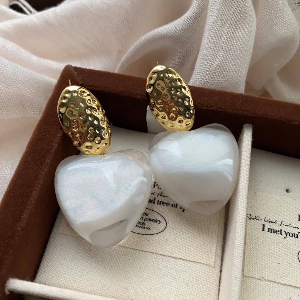 Medieval Hong Kong Style Fashion Daily Earrings Retro Niche Design Sense Niche Oval Niche French Design Earrings