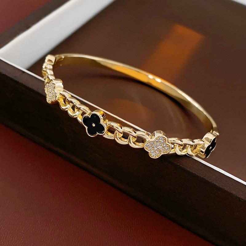 Elegant Floral Zircon Chain Bracelet Women Gold Plated Copper Alloy Stylish Daily Wear Office Casual Outfits