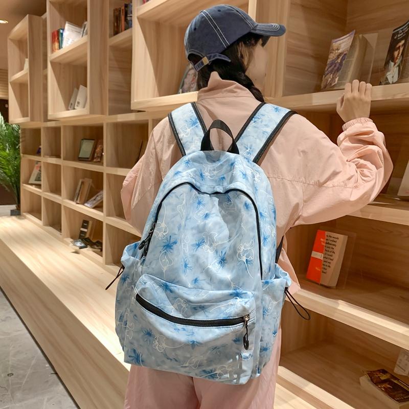 Female Middle School Student Schoolbag Travel Backpack