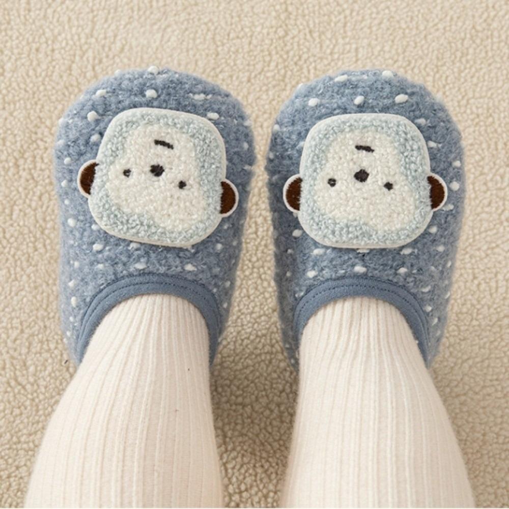 New Slippers Cartoon Animals Comfortable Fit Toddler Floor Sock Anti-slip Breathable Toddler Prewalkers for Autumn Winter