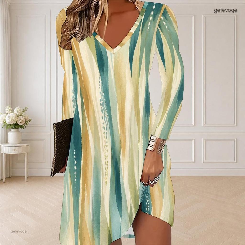 Women Plus Size V Neck Long Sleeve Blue Printed Curved Hem Dress