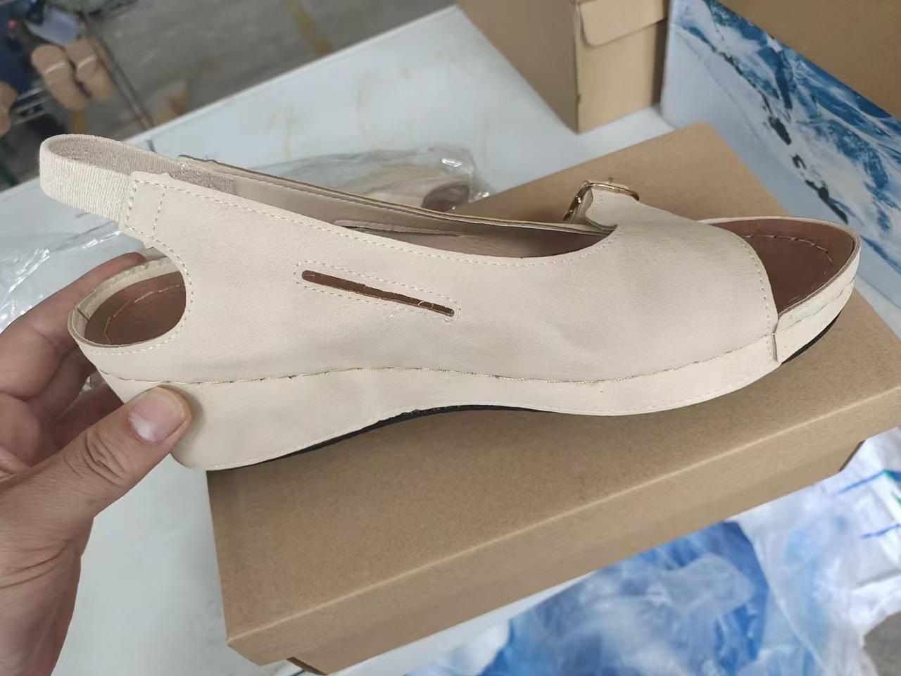 

2025 Summer New Foreign Trade Women s Wedge Platform Sandals Plus Size One-Line Fish Mouth Wedge Platform Sandals 43