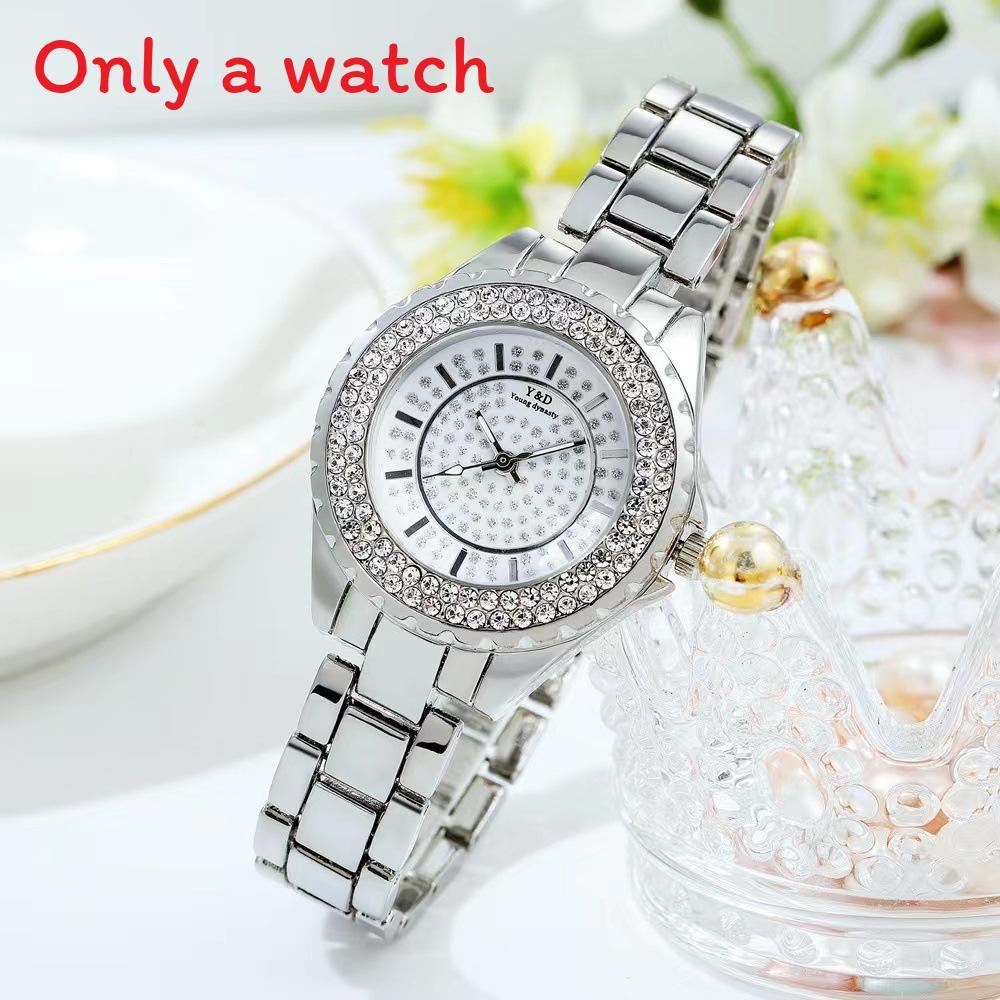 Fashion Rhinestone Embellished Ladies Quartz Watch With Three Hands For Elegant Women Silver