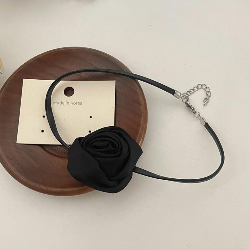 Gothic Elegant Big Rose Flower Clavicle Chain Necklace Women Wedding Bridal Sexy Adjustable Choker Jewelry Y2K Accessory