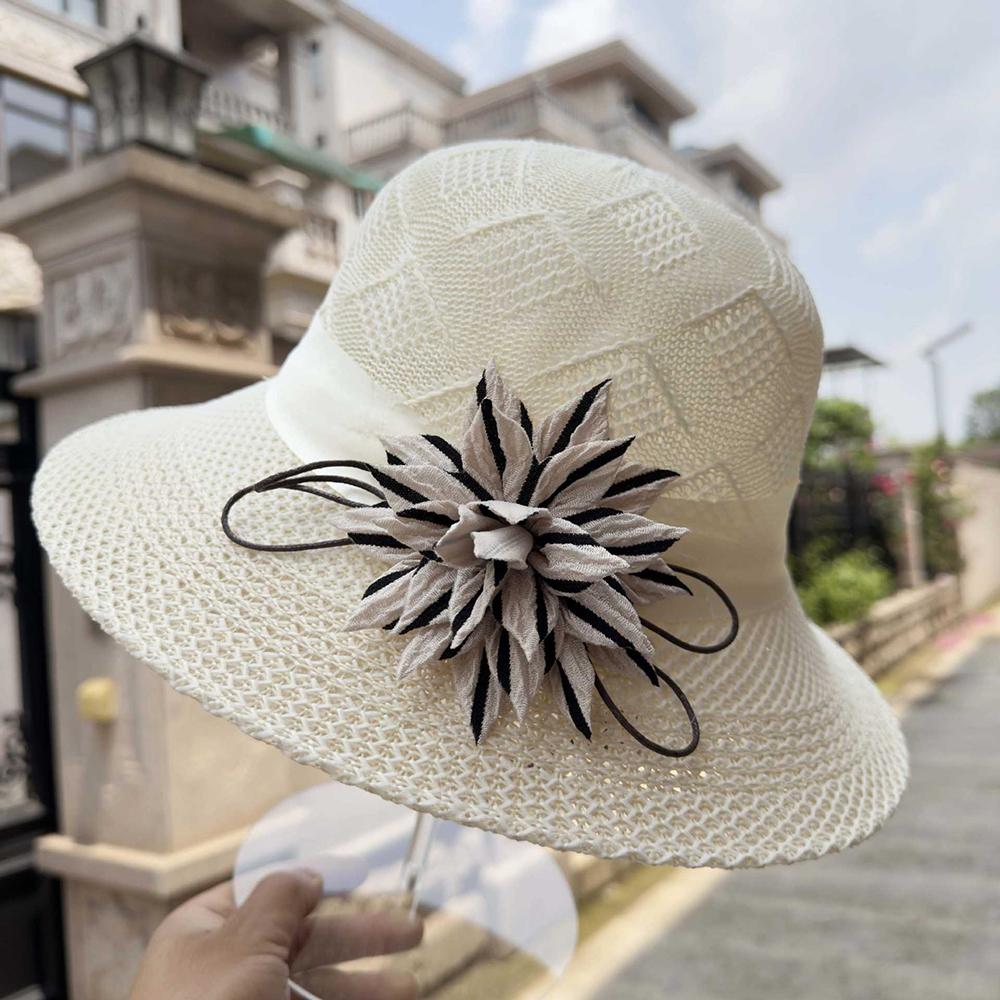 

Summer Stram Sun Hat Wide Brim Foldable Beach Sunscreen Hat Flower Design UV Protection Hat Ladies Travel beach cool hat белый