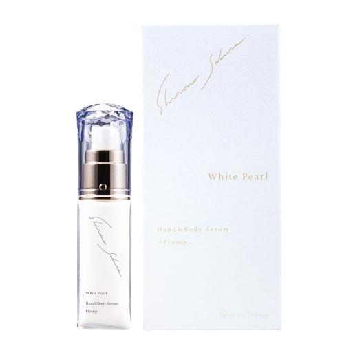 Shironosakura Hand and Body Serum Plump Hand Cream 30ml. Made with sake lees extract, European beech bud extract, and fullerenes. Produced by Gi-chan.