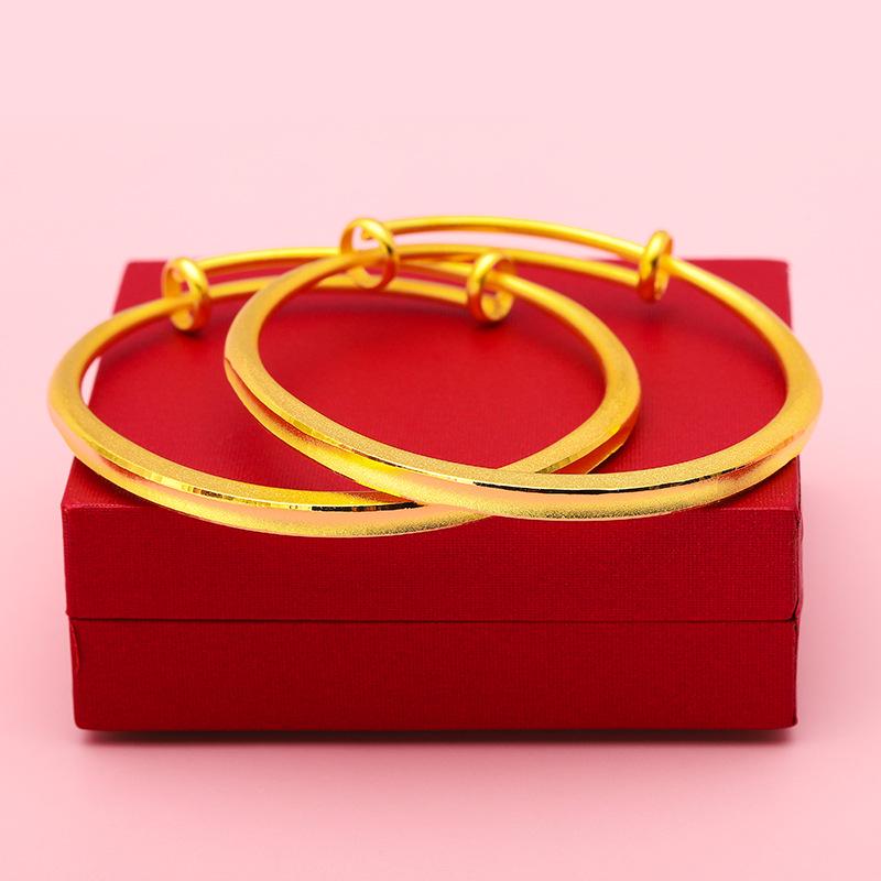 Vietnamese Carved Flower Gold Push-Pull Bangle, Frosted Rhombus Design for Women