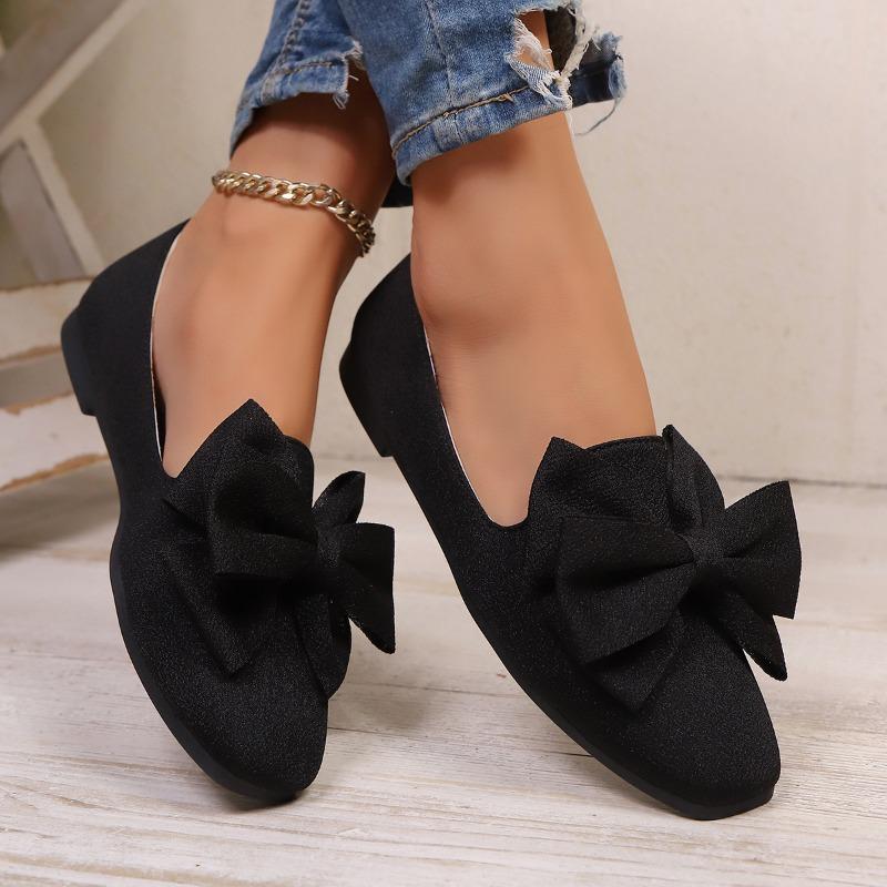 Women's New Flat Single Shoes Women's Large Size Bow Pointed Lazy Shoes
