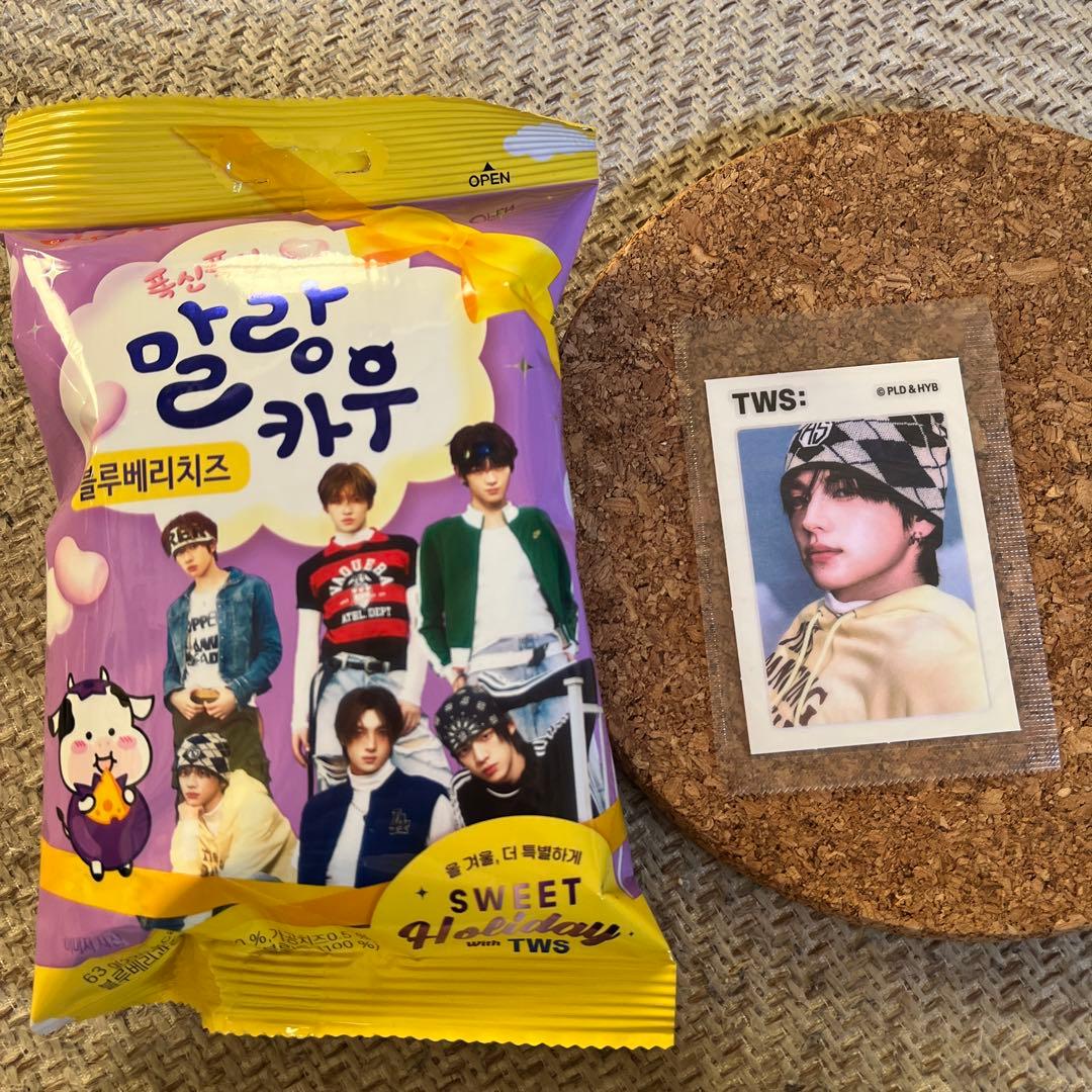 

[Б/У] Наклейка TWS Signu Корея Сотрудничество с Lotte Marurankau