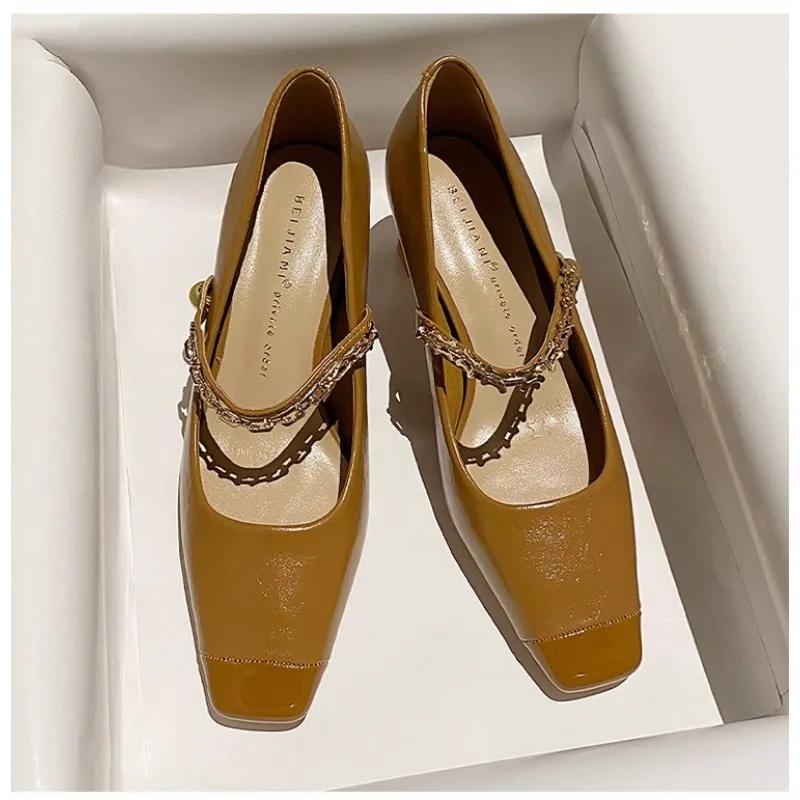 New Spring and Autumn Soft Leather Soft Sole Comfortable Low Heel Round Head Fashion Thick Heel Bright Leather Shoes Women