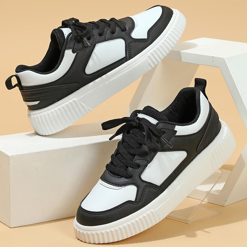 Classic Board Shoes Women Fashion PU Leather Sneakers Men Trendy Flats Casual Versatile Platform Shoes Lace-up Casual Trainers