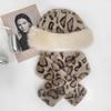 The Girl's Autumn and Winter Cartoon Woolen Hat Cute Scarf Warm and Protective Neck  Tiger Patterned Bear Fisherman Hat