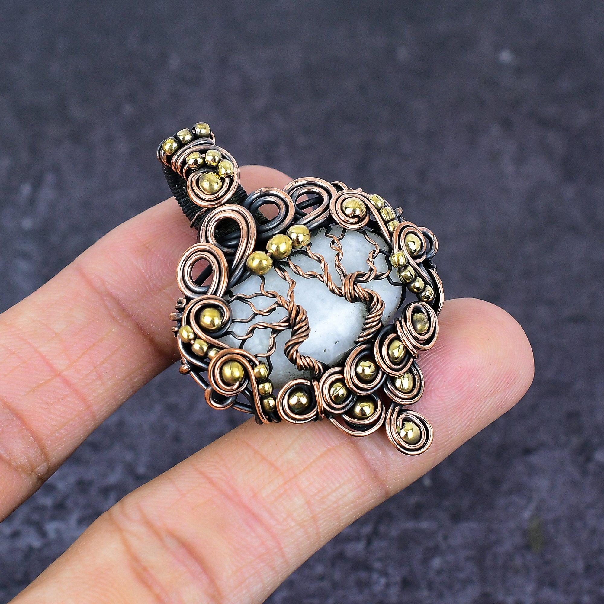 

Natural Moonstone Gemstone Handmade Copper Wire Wrap Jewelry Pendant 2.05 A1a13