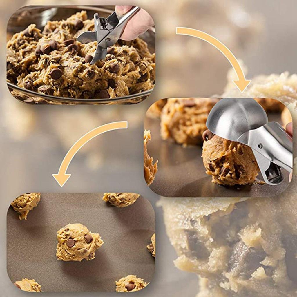 Stainless Steel Ice Cream Scoop with Easy Release Trigger Mechanism Durable Solid Handle for Consistent Scooping and Serving Kitchen Tool