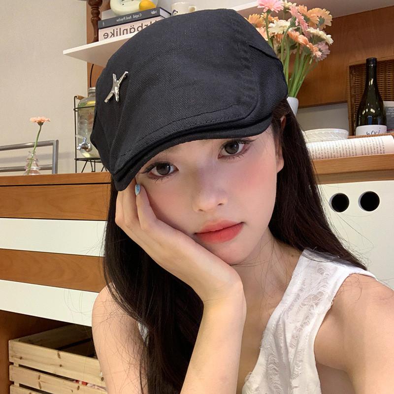 

Стильная винтажная летняя кепка для женщин, изготовленная из дышащей легкой ткани и украшенная вышивкой. чёрный