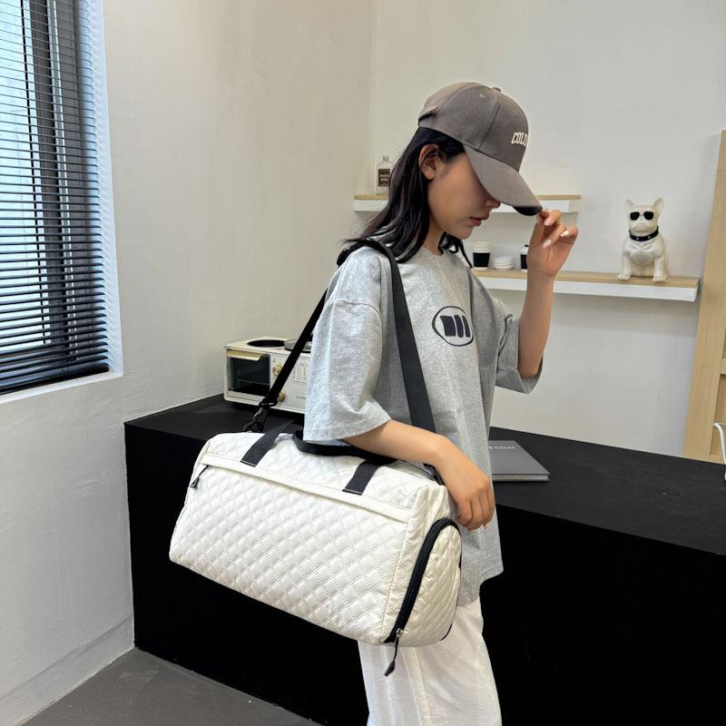 New travel bag women's portable large-capacity fitness bag sports training bag dry and wet separation portable duffel bag