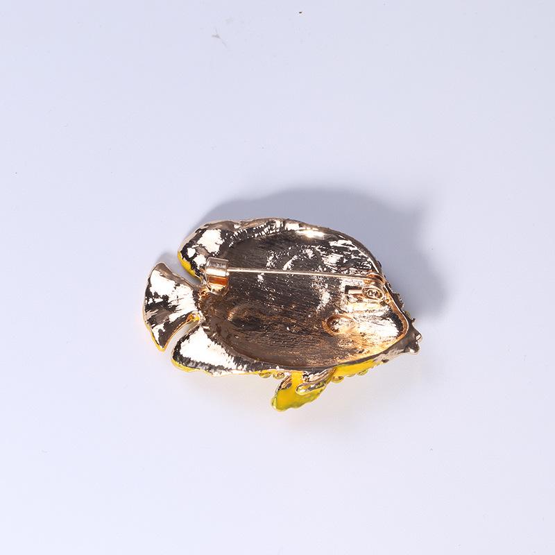 Popular Cartoon Animal Carp Alloy Rhinestone Pin Personalized High-End Jewelry Brooch Corsage