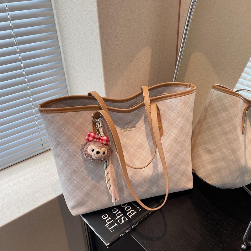 New women's bag commuting to work large capacity new retro fashion plaid commuting shoulder tote bag