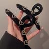 New Winter Flocked Heart Hair Claw Clips Women Elegant Plastic Ponytail Crab Barrette Hair Accessories