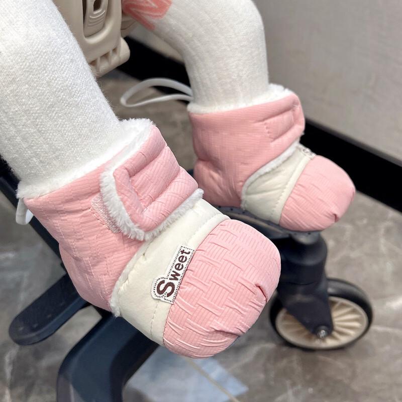 Winter Baby Walking Shoes: Warm, Velvet-Soft Soles, Non-Slip for Boys & Girls 0-12 Months