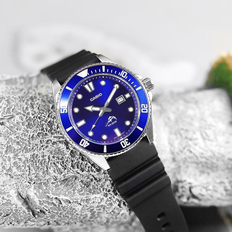 CASIO Men YOUTH Blue Watch MDV106B-2AV MDV106B-2AV