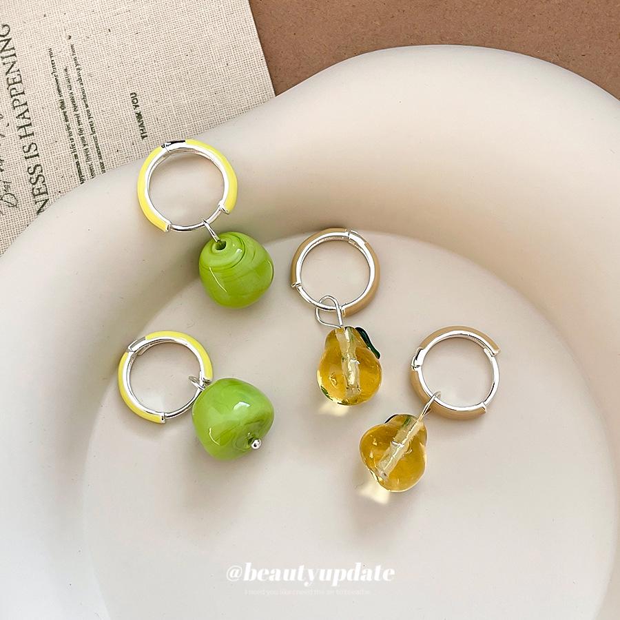 Custom Creative Enamel Apple Pear Earrings: High-End Fashion Studs for Women