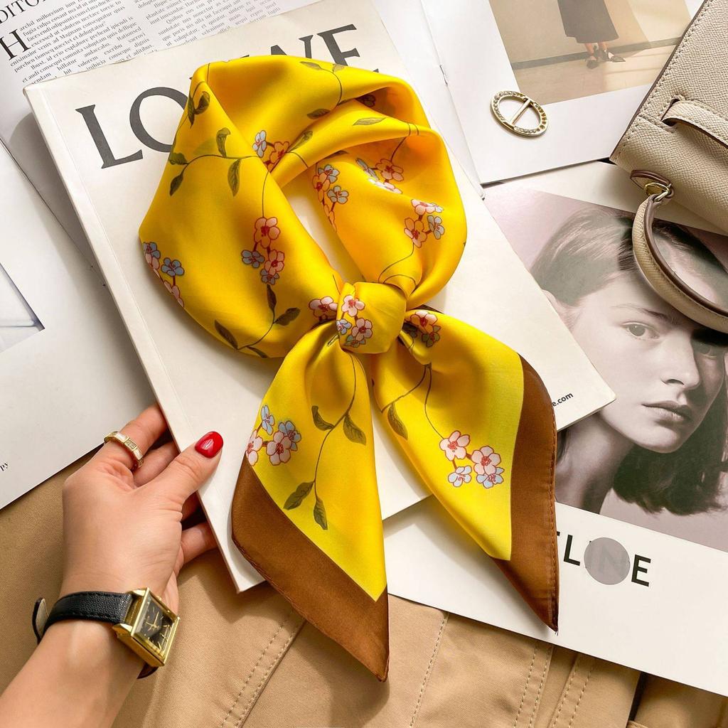 Luxus Design Druck Seide Quadratisches Tuch Für Frau Weiches Satin Haarband Nackenbinde Kopf Hijab Stirnband Foulard Taschenbänder Geschenk Büro