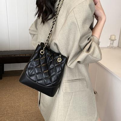 Large Capacity Fashionable Texture Rhombus Chain Bag 2025 Spring New Versatile Single Shoulder Crossbody Bucket Bag Women