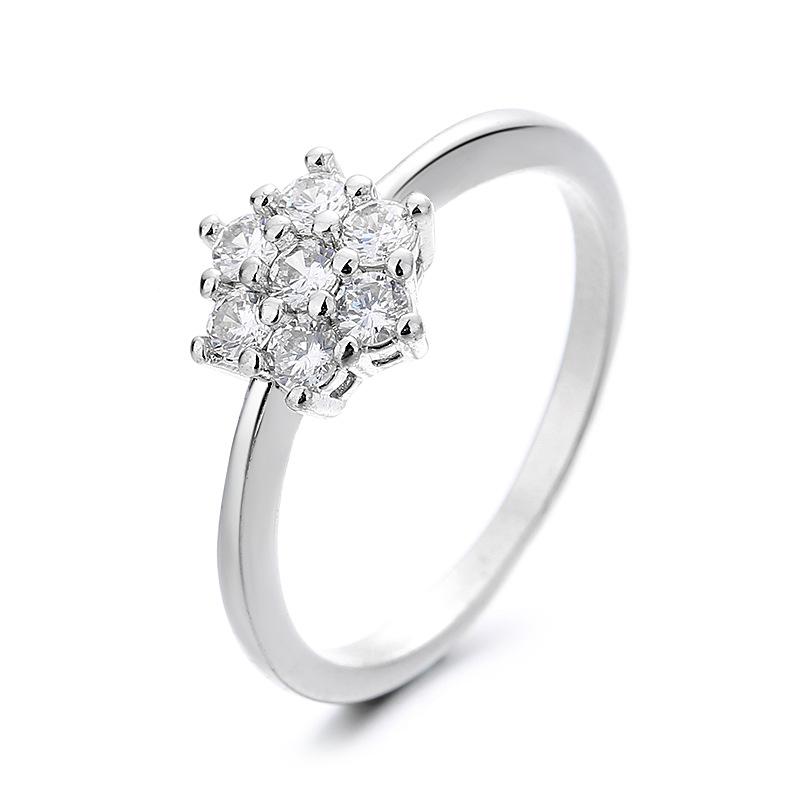 2026 Simple Temperament Snowflake Ring Women's Niche Design Light Luxury High-end Ring New Trend Jewelry