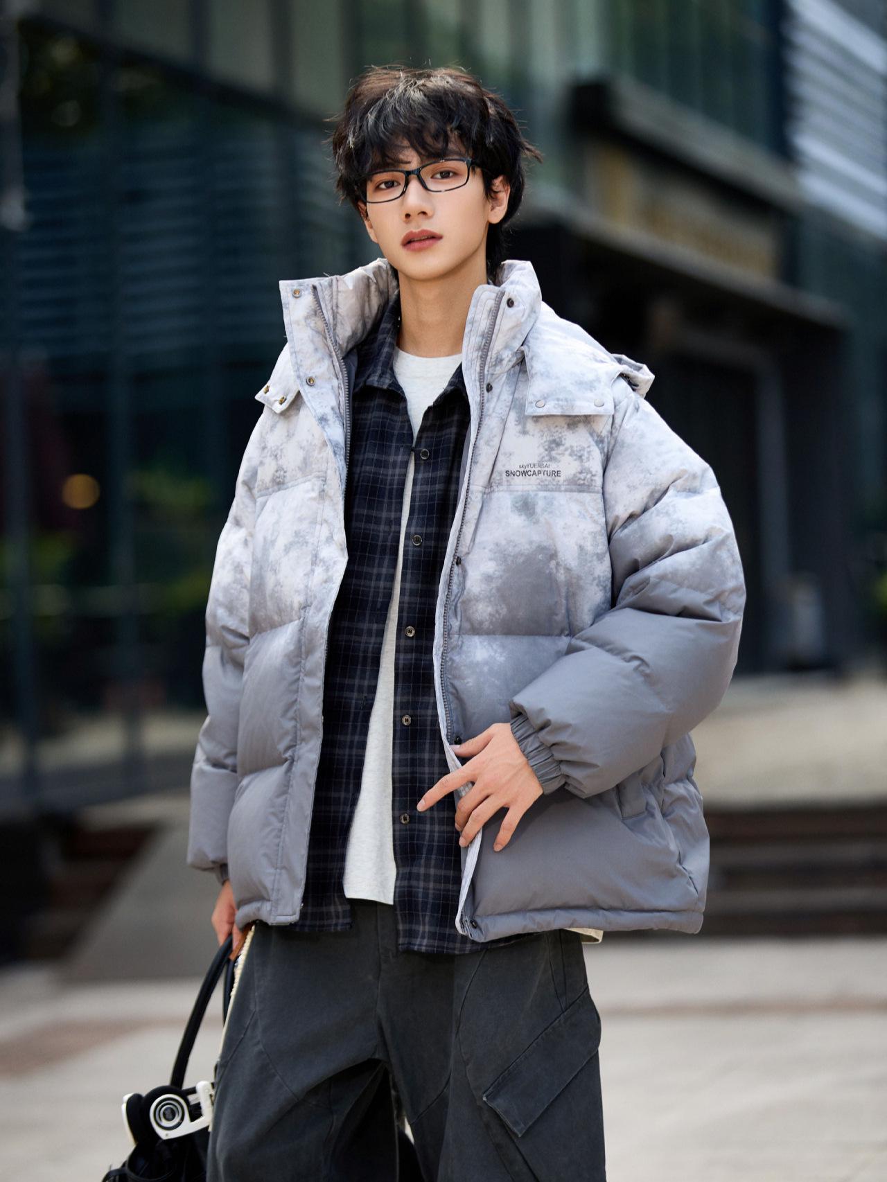 Gradient Color Block Down Jacket: Loose, Thickened, Warm Winter Wear for Boys and Girls. 180 cm бежевый