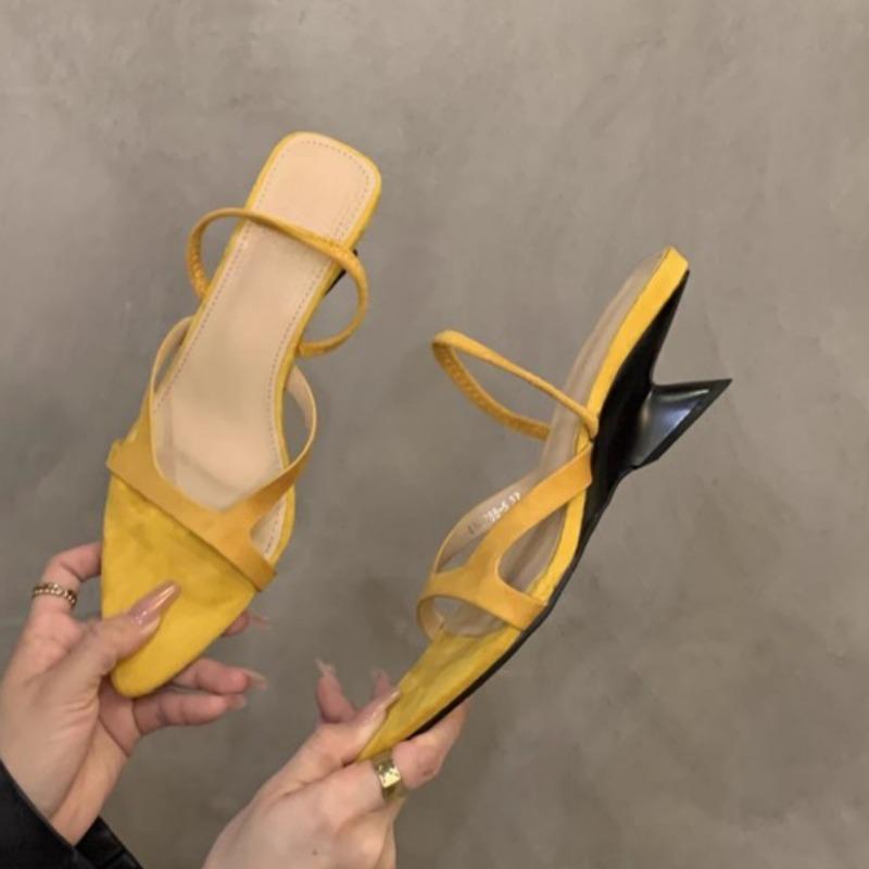 Fashion Mid-heel Sandals Summer New Round Head Open Toe Flannelcloth Hollow-out Anti-slip Wear-resistant Special-shaped Slippers