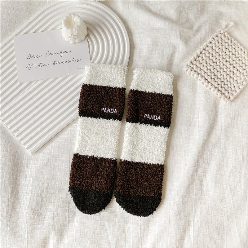 Autumn and Winter Half-fleece Cute Panda Socks for Women, Thickened Coral Fleece Warm Embroidered Cartoon Panda Mid-calf Socks