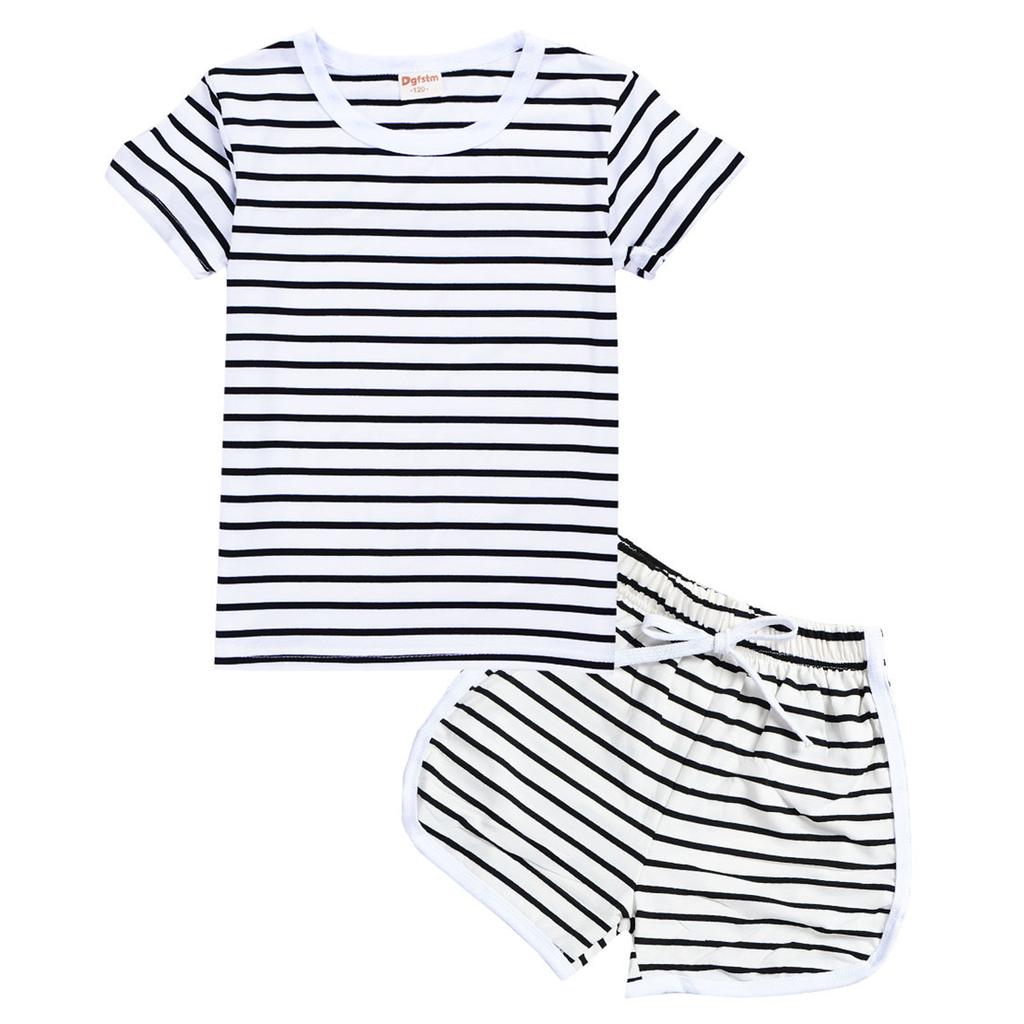 Children's Leisure Stripe Short Sleeve Round Neck T-Shirt and Shorts Set