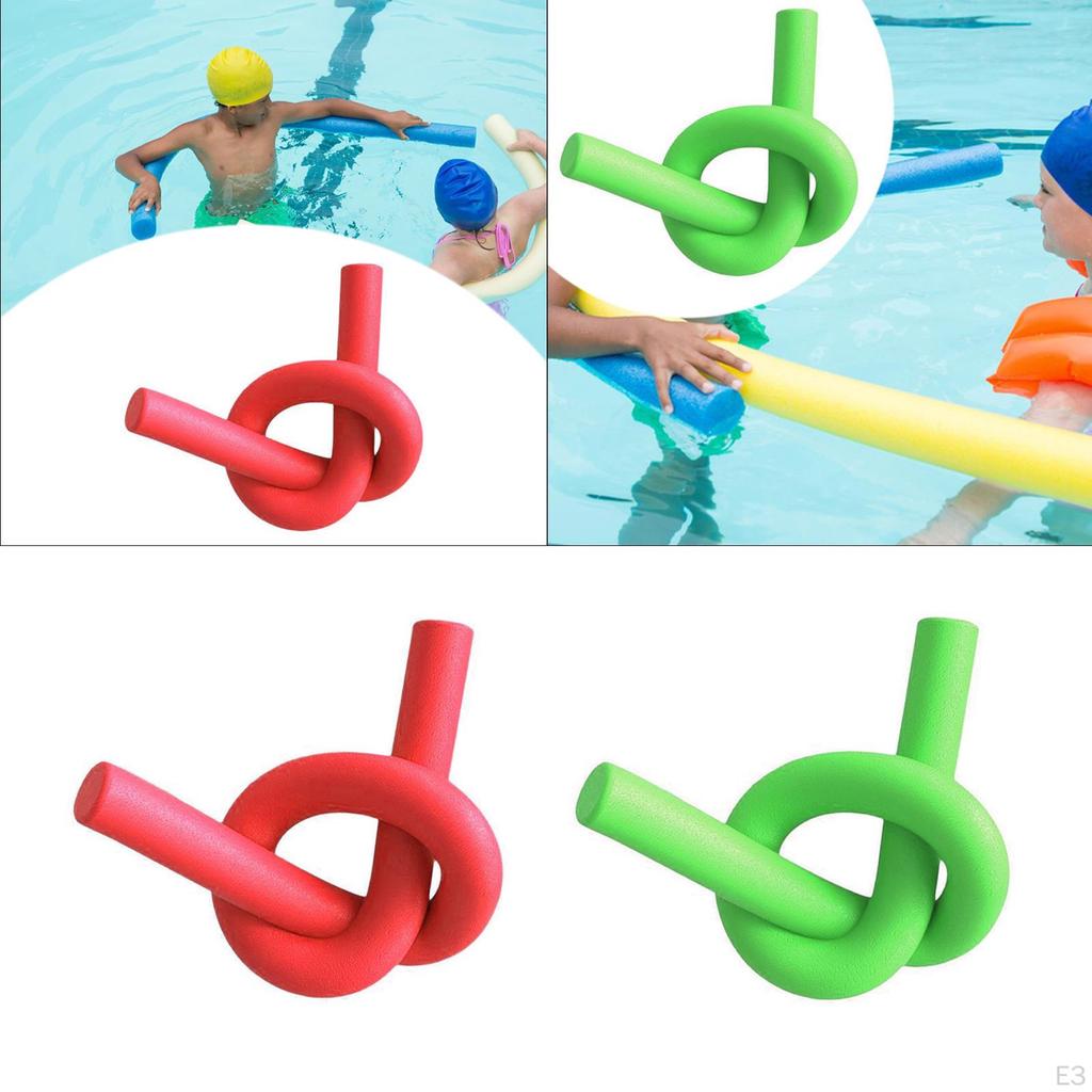 Schwimmnudel aus Schaumstoff zum Schwimmen im Pool