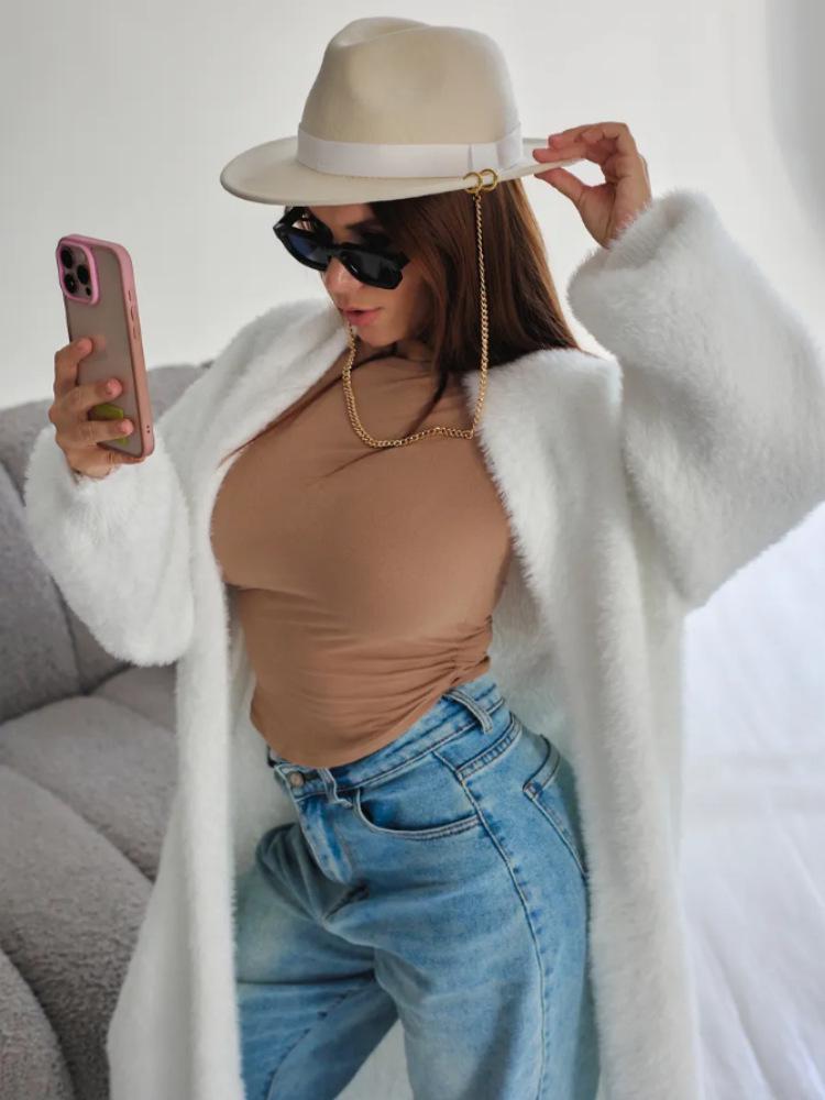 

2025 Women s Loose Imitation Mink Fluffy White Knitted Cardigan Jacket for Autumn and Winter One Size