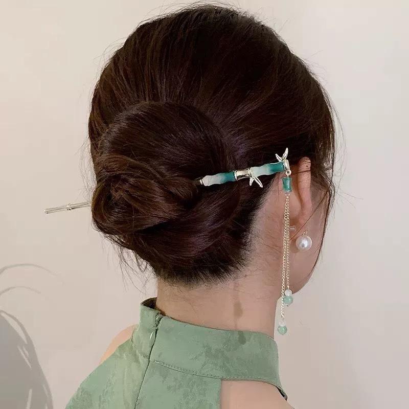 Pince à cheveux élégante de style chinois avec pompon, accessoire de coiffure à motif floral traditionnel, bijoux pour femmes, épingle à cheveux