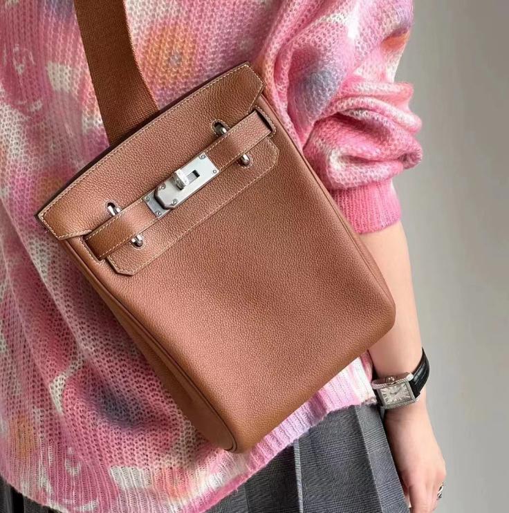 

2025 Нова сумка з м якої шкіри Того Натуральна шкіра Для чоловіків і жінок H Нагрудна сумка з шару шкіри Баотоу На плече Діагональна сумка 17cm золотий коричневий колір