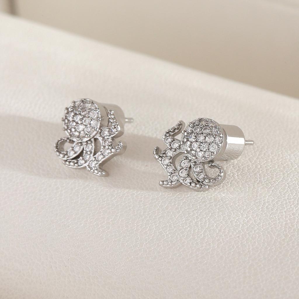 Embedded Zircon Double-layered Shell Stud Earrings - Luxurious and Exquisite Ear Accessories for Women