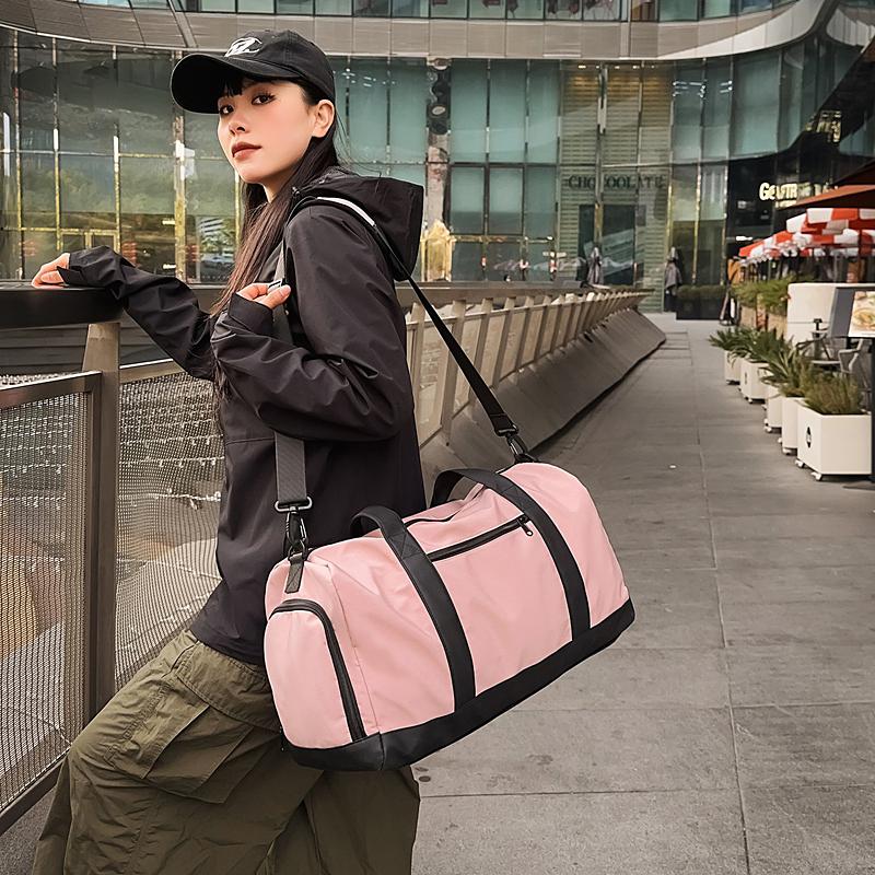 Reiseveske Stor Kapasitet Tørr og Våt Separat Vannavvisende Duffelbag Separasjon Sko Lommer Sports Fitness Bag