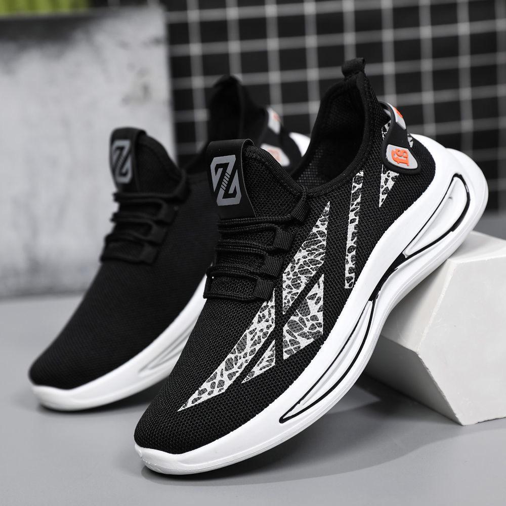 New 2025 Breathable Soft Sole Trendy Black Men's Casual Korean Style Running Shoes
