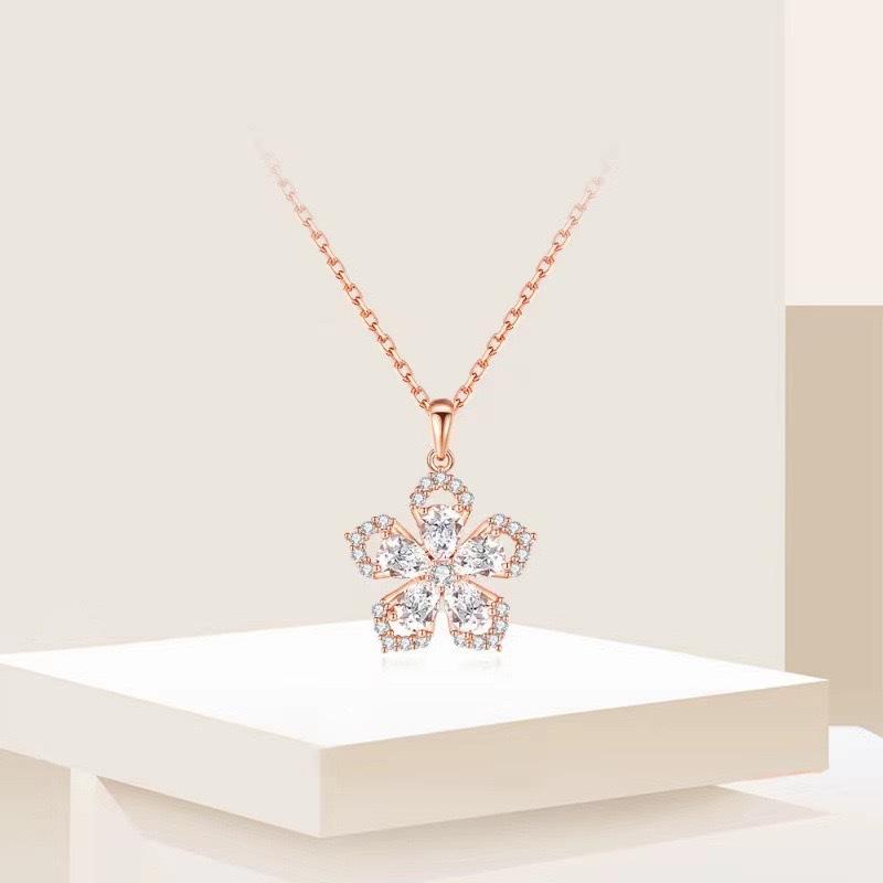 Full Diamond Peach Blossom Necklace Women'S Lamp Luxury Plum Blossom Pendant Ins Niche Premium Versatile Sesen Clavicle