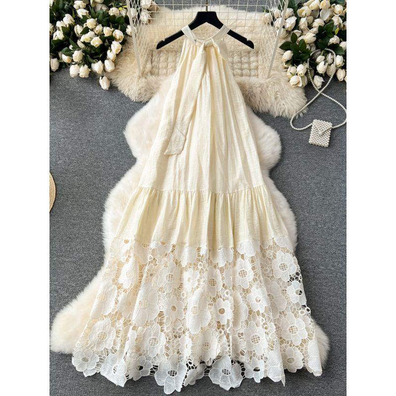 Light Luxury Minority Embroider Cut Out Lace Dress Halterneck