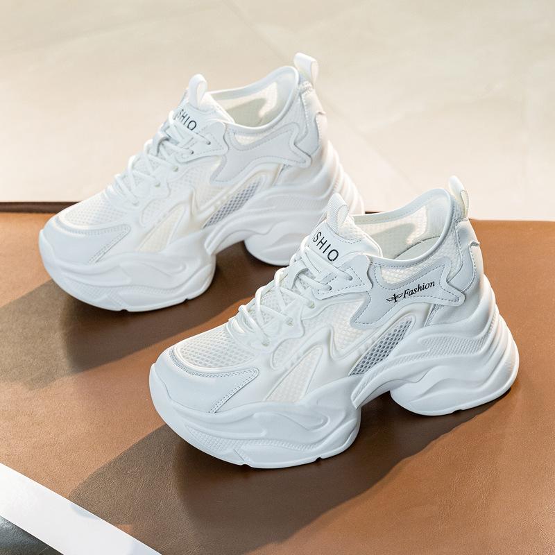 With wide-leg pants, thick-soled inner height increase, small cowhide white shoes, mesh casual sports shoes, women's shoes