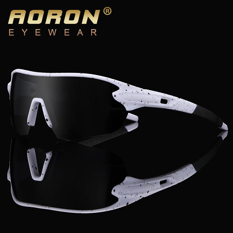 

Colorful Men s Polarized Cycling Sunglasses - Model 3094