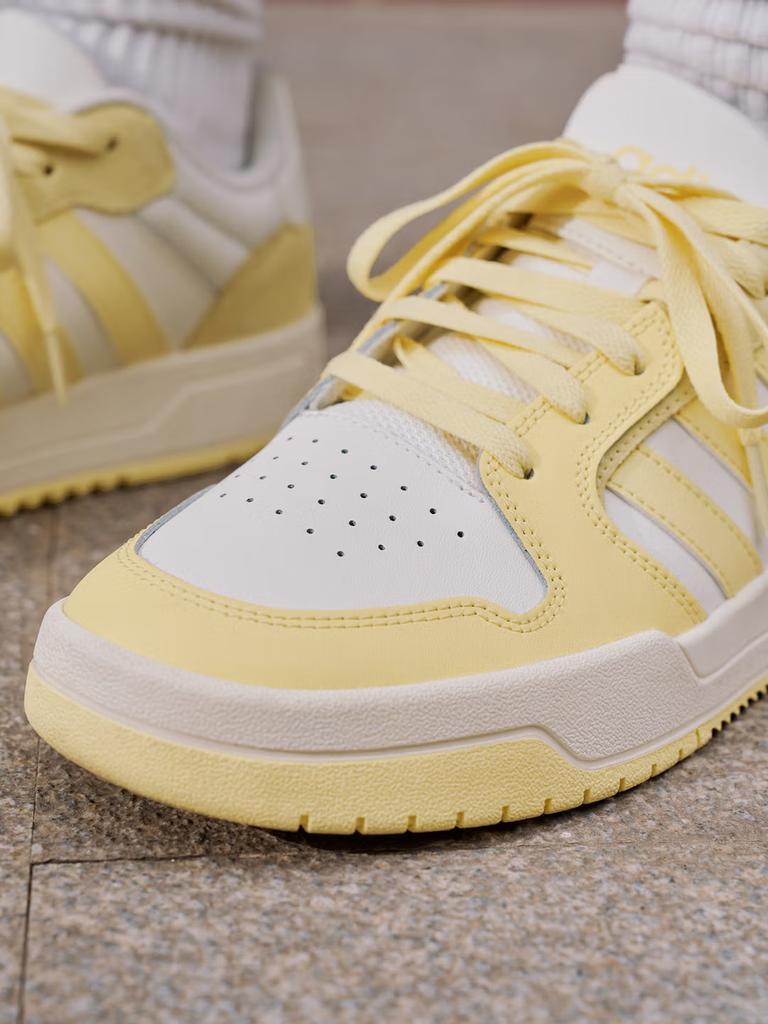 Adidas ENTRAP Youth Style Retro Basketball Sneaker New Model Adidas KH8207