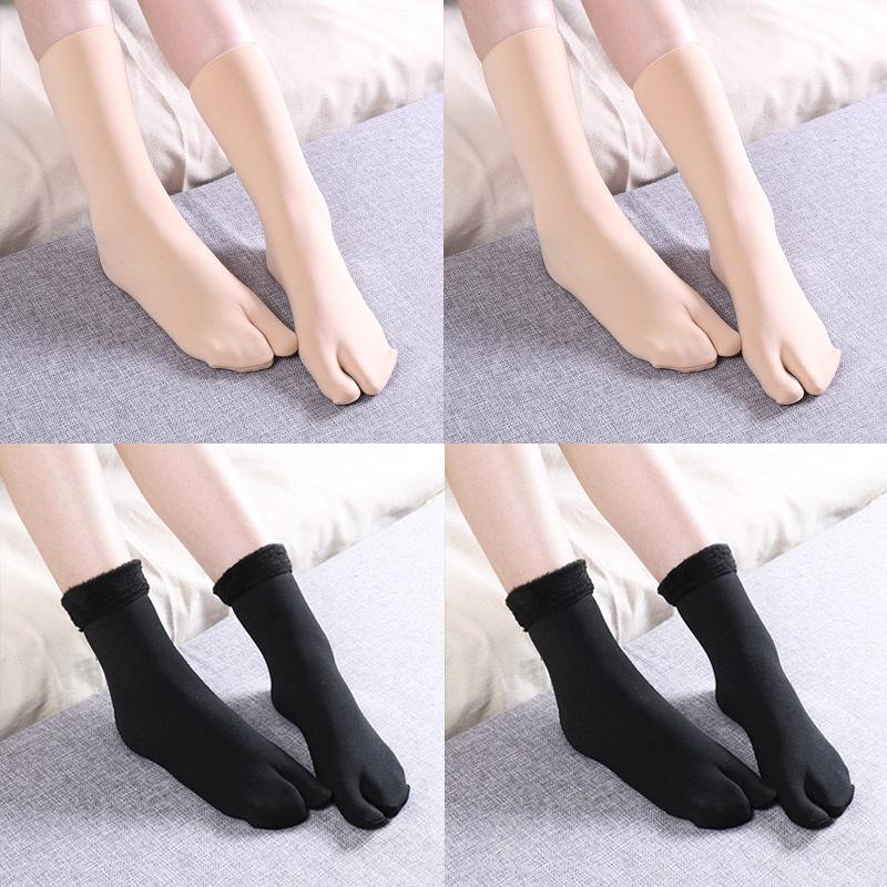 Plush Velvet Thicken Split Toe Socks Two Toe Mid-Calf Socks Winter Thermal Socks Floor Socks Japanese Tabi Socks Clogs Socks